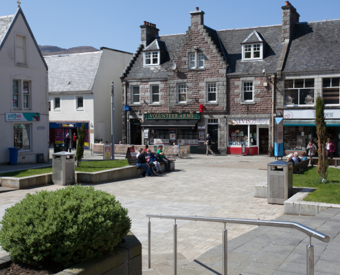 Visit Fort William: Cameron Square in Fort William